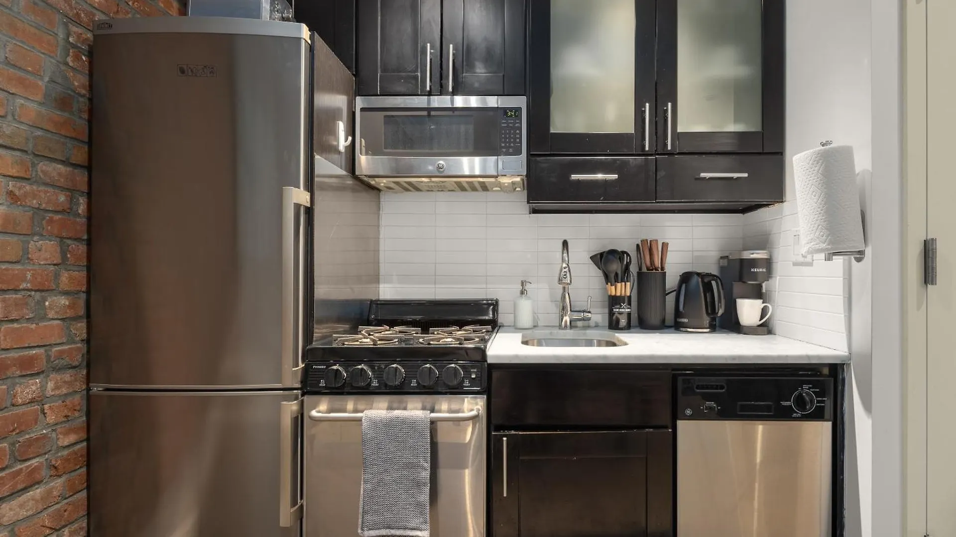 Explore Nyc! Cozy 2Br In Prime Location New York